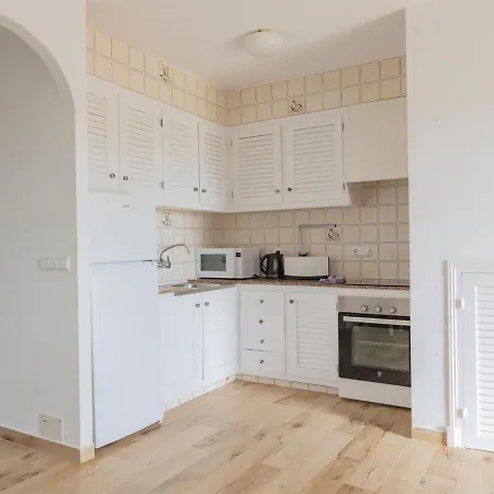 Apartamento Gardens By Interhome Son Bou