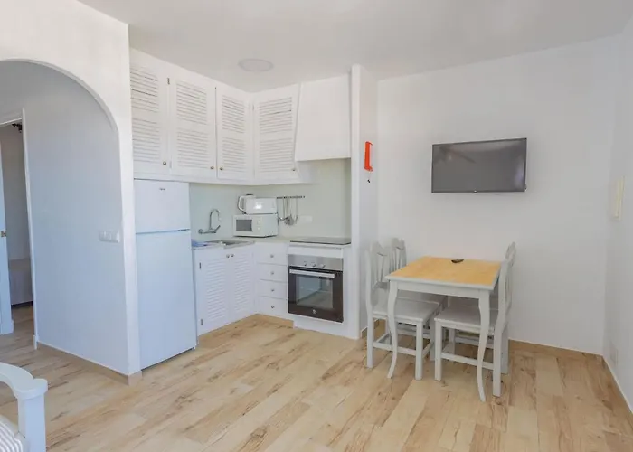 Gardens By Interhome Apartament *